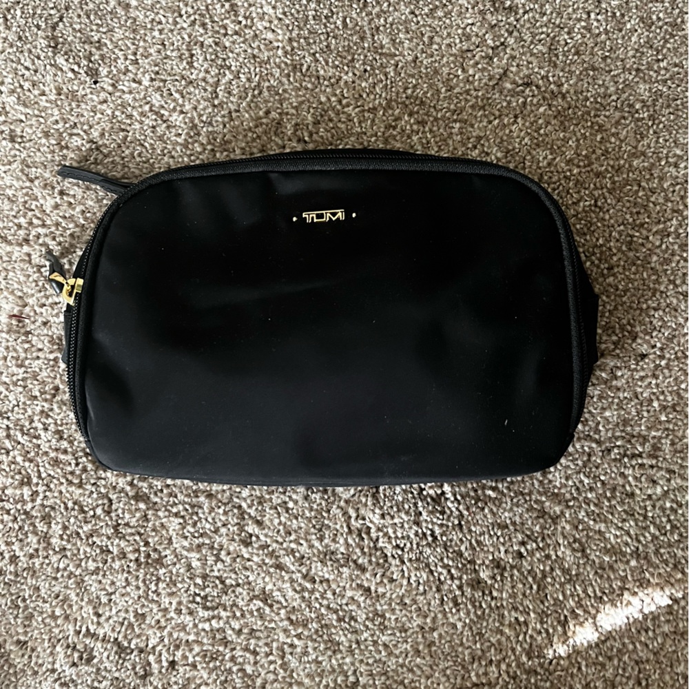 Tumi toiletry bag